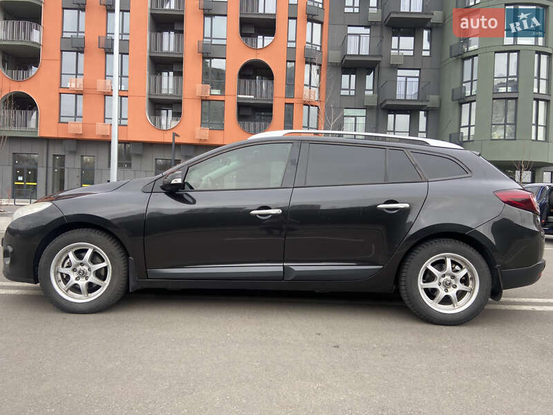 Универсал Renault Megane 2010 в Киеве фото 6 Универсал Renault Megane 2010 в Киеве