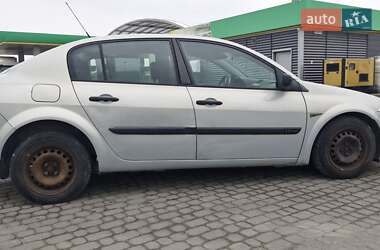 Седан Renault Megane 2004 в Малехові