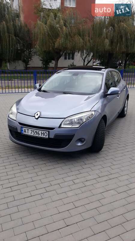 Хэтчбек Renault Megane 2009 в Калуше