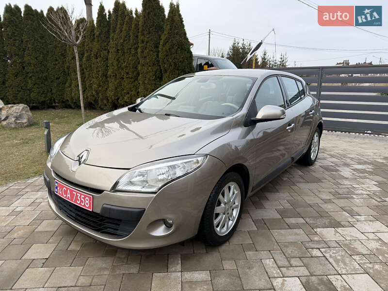 Хэтчбек Renault Megane 2010 в Ивано-Франковске