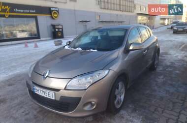 Хэтчбек Renault Megane 2010 в Сумах