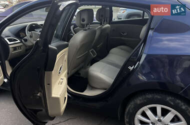 Хэтчбек Renault Megane 2008 в 
