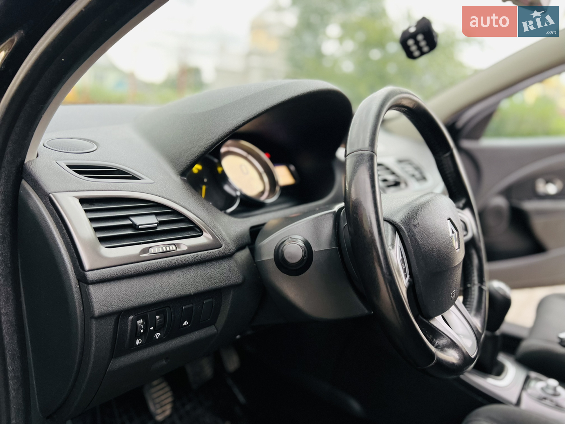 2012 Renault Megane - мініатюра 9