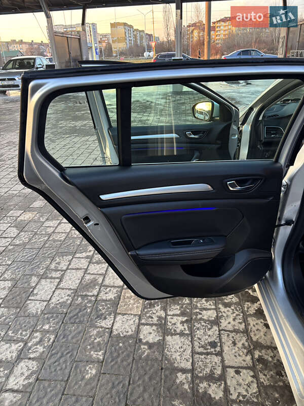 Универсал Renault Megane 2018 в Ужгороде фото 12 Универсал Renault Megane 2018 в Ужгороде