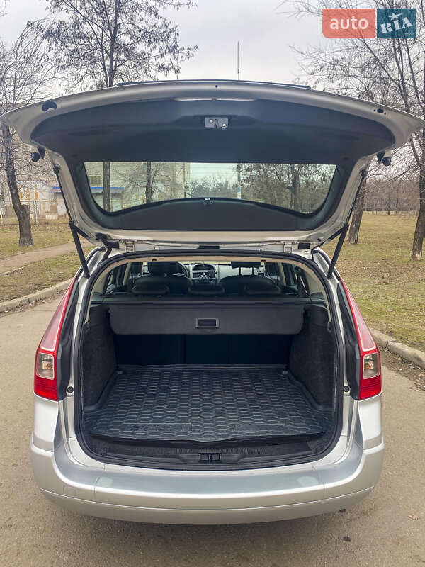 Универсал Renault Megane 2008 в Кривом Роге фото 5 Универсал Renault Megane 2008 в Кривом Роге