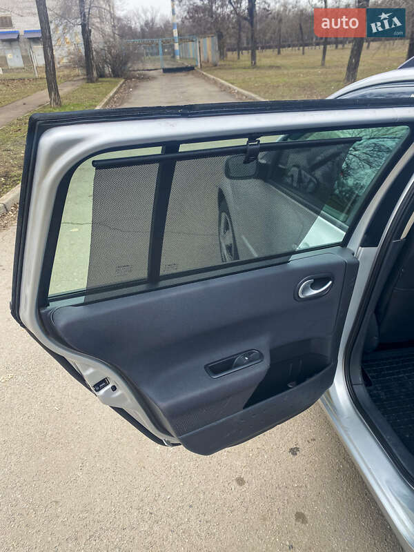 Универсал Renault Megane 2008 в Кривом Роге фото 16 Универсал Renault Megane 2008 в Кривом Роге