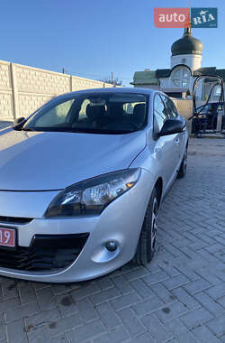 Универсал Renault Megane 2011 в Буске