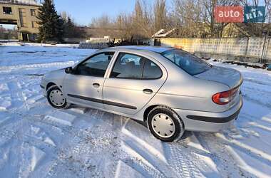 Седан Renault Megane 2003 в Межевой