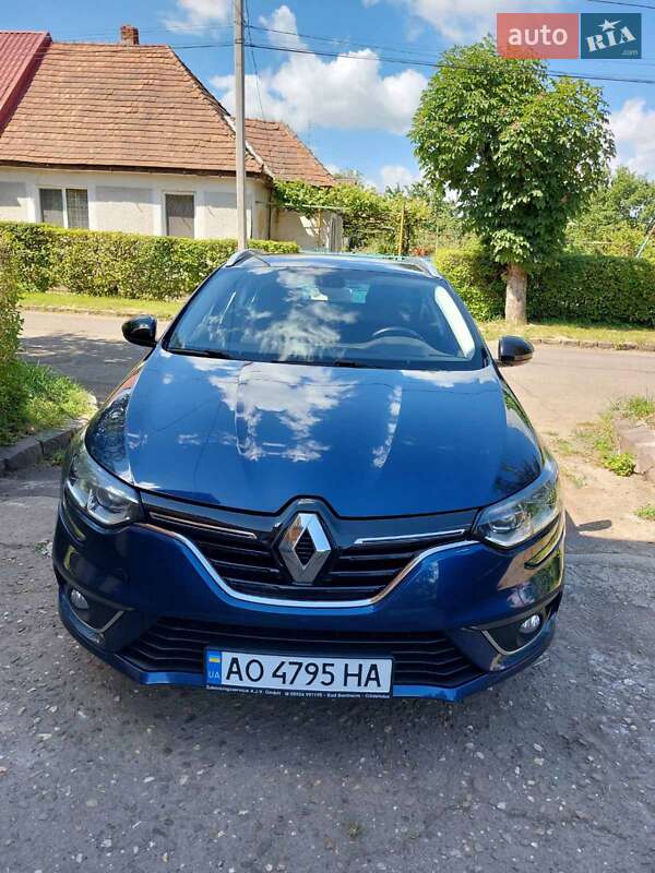 Універсал Renault Megane 2017 в Ужгороді