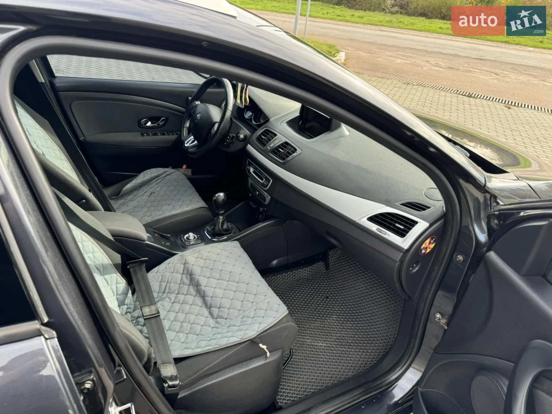 2014 Renault Megane - мініатюра 29