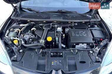 Хэтчбек Renault Megane 2012 в 