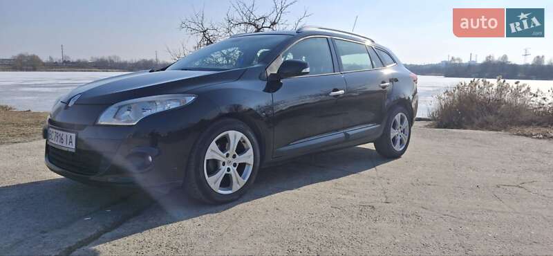 Универсал Renault Megane 2011 в Нетешине