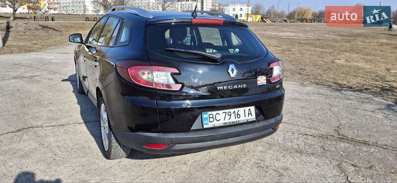 Универсал Renault Megane 2011 в Нетешине