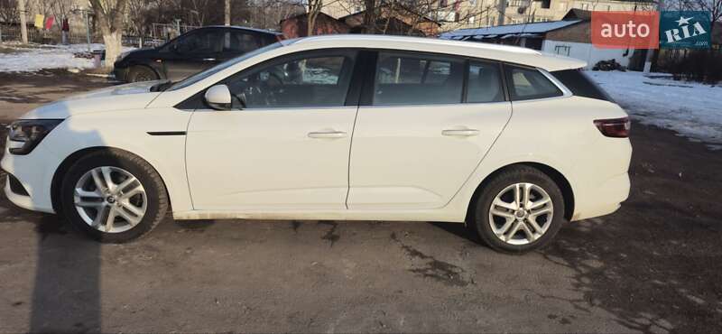 Универсал Renault Megane 2017 в Глухове фото 6 Универсал Renault Megane 2017 в Глухове