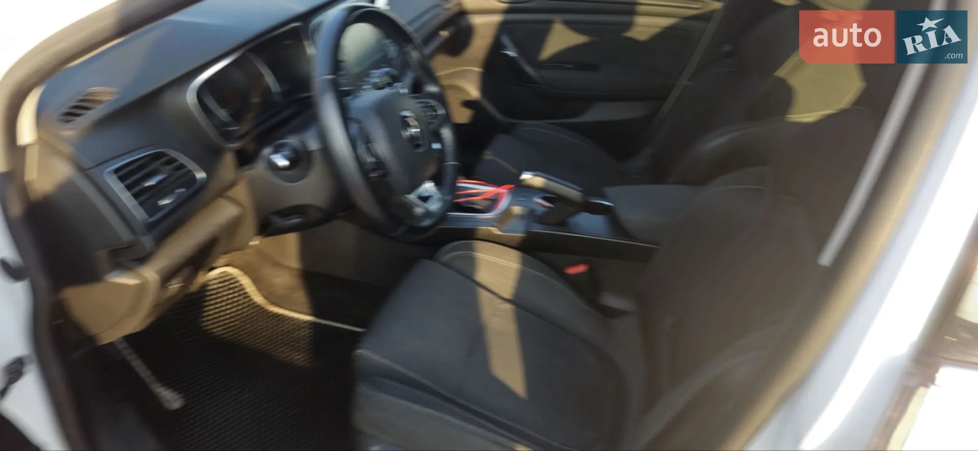 2017 Renault Megane - мініатюра 20