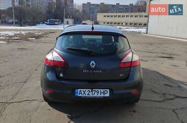 Хэтчбек Renault Megane 2009 в 