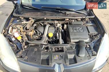Хэтчбек Renault Megane 2009 в 