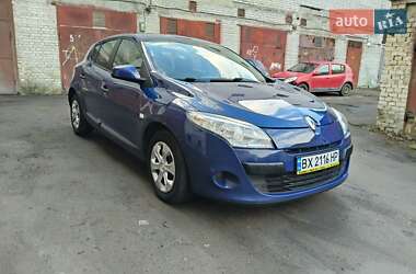 Хэтчбек Renault Megane 2009 в 