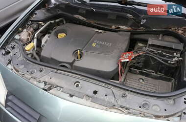 Хэтчбек Renault Megane 2003 в 