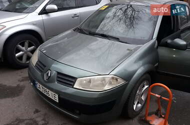 Хэтчбек Renault Megane 2003 в 