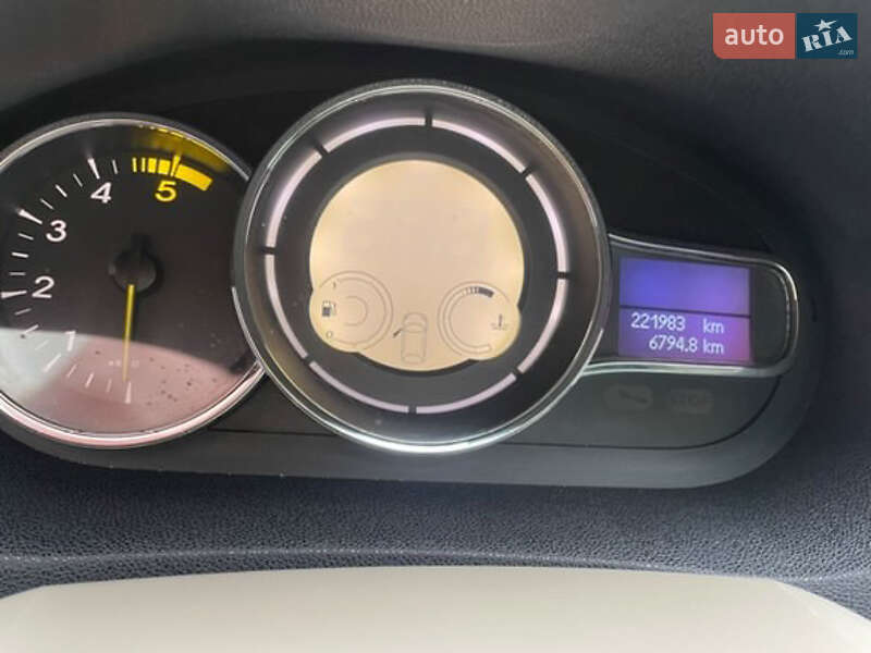 Хэтчбек Renault Megane 2010 в Киеве фото 27 Хэтчбек Renault Megane 2010 в Киеве