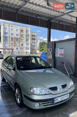 Хэтчбек Renault Megane 2001 в Сокале