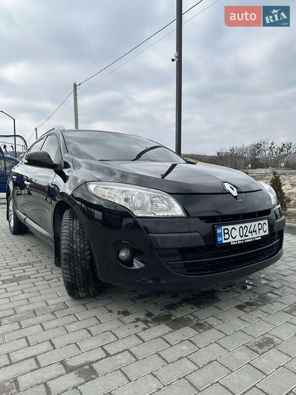 Универсал Renault Megane 2011 в Золочеве фото 2 Универсал Renault Megane 2011 в Золочеве
