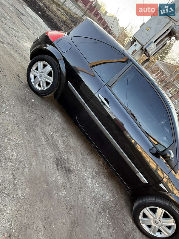 Купе Renault Megane 2005 в Горохове
