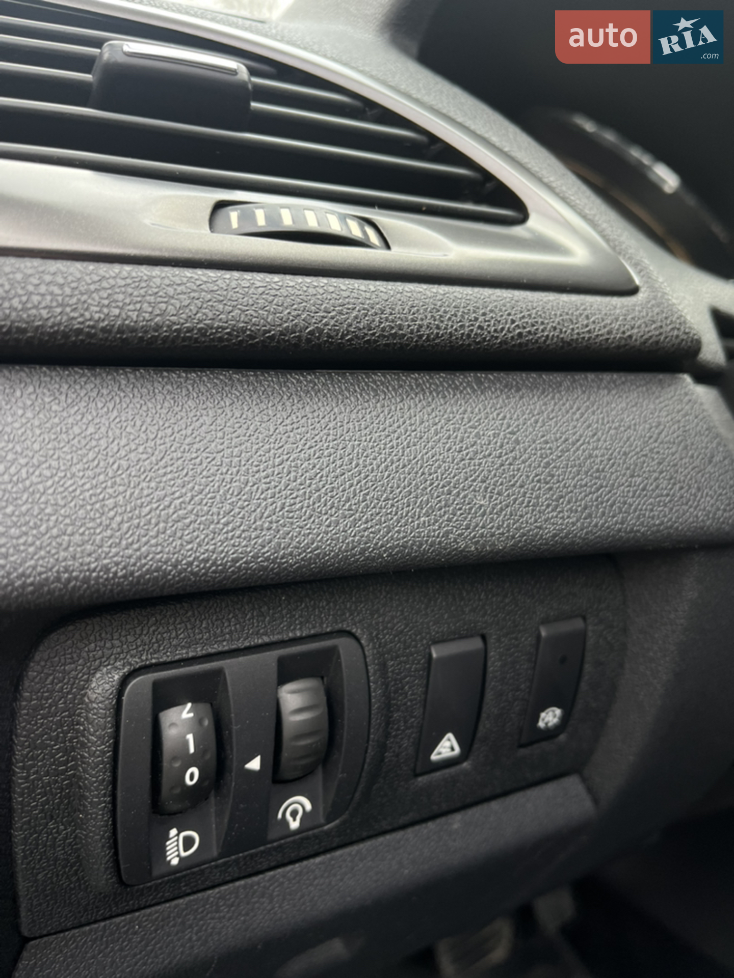 2014 Renault Megane - мініатюра 9