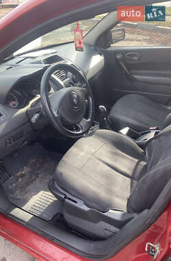 Хэтчбек Renault Megane 2004 в 