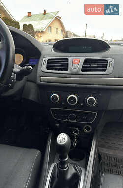 Универсал Renault Megane 2009 в 