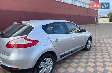 Хетчбек Renault Megane 2011 в Гайсину