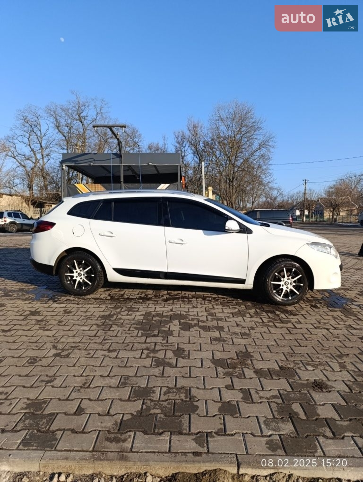 2010 Renault Megane - мініатюра 11