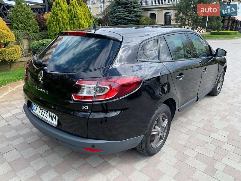 Универсал Renault Megane 2011 в Сарнах