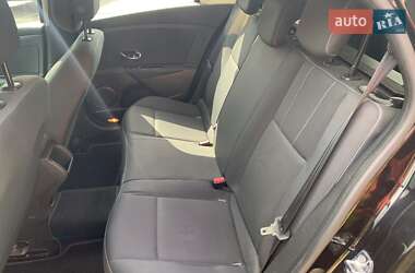 Универсал Renault Megane 2011 в 