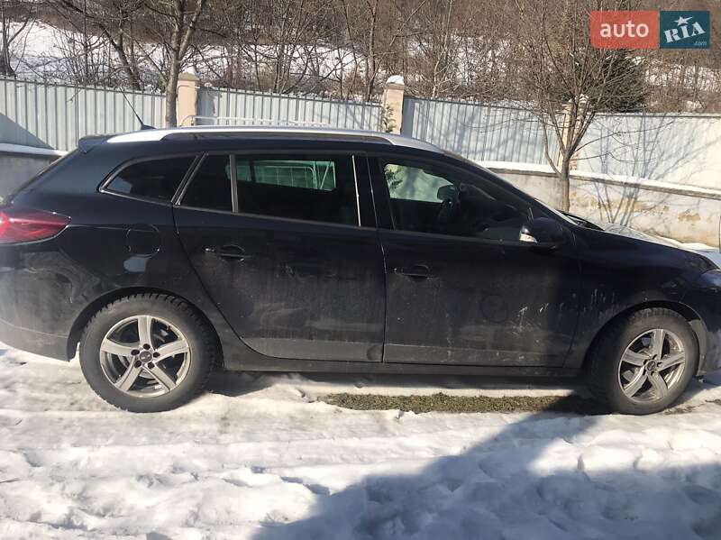 Универсал Renault Megane 2011 в 