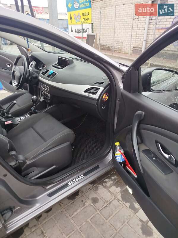 Универсал Renault Megane 2013 в Луцке фото 9 Универсал Renault Megane 2013 в Луцке