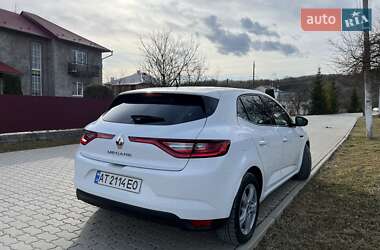 Хэтчбек Renault Megane 2017 в 