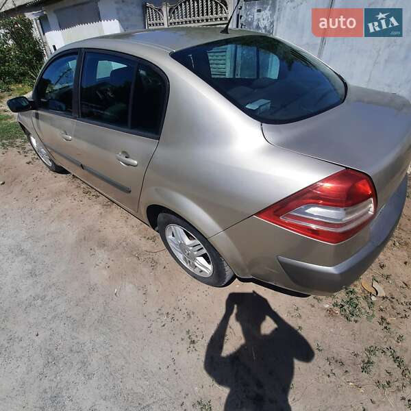 Седан Renault Megane 2007 в Днепре
