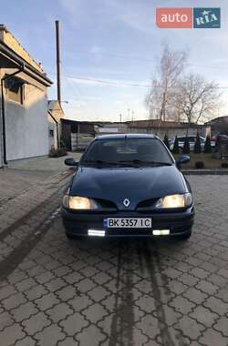 Хэтчбек Renault Megane 1997 в Здолбунове