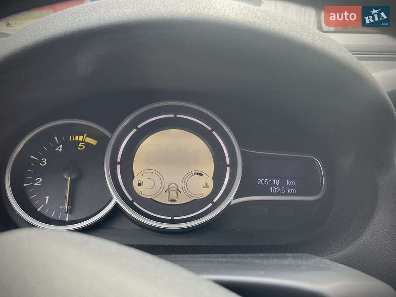 Универсал Renault Megane 2010 в Сарнах фото 9 Универсал Renault Megane 2010 в Сарнах