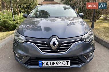 Седан Renault Megane 2017 в Киеве