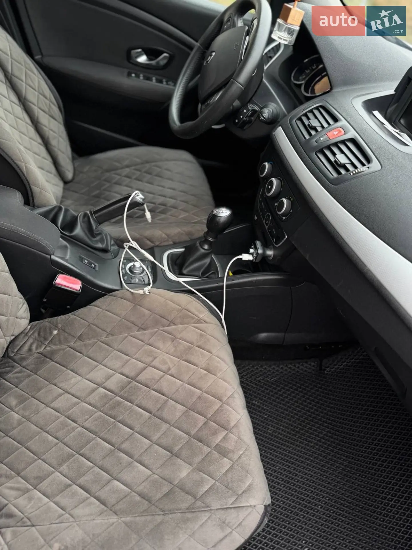 2010 Renault Megane - мініатюра 21