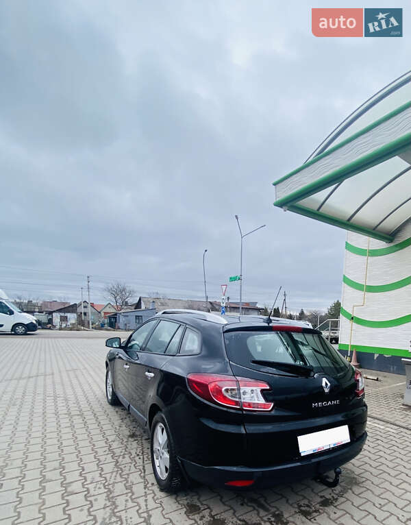 Универсал Renault Megane 2011 в Нововолынске