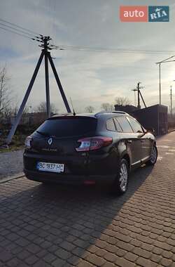 Универсал Renault Megane 2011 в 