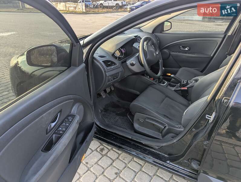 Универсал Renault Megane 2011 в Винниках