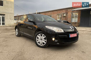Хэтчбек Renault Megane 2009 в 