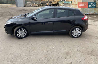 Хэтчбек Renault Megane 2009 в 