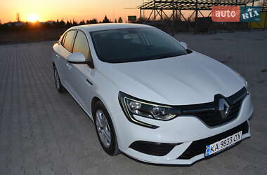 Седан Renault Megane 2019 в 