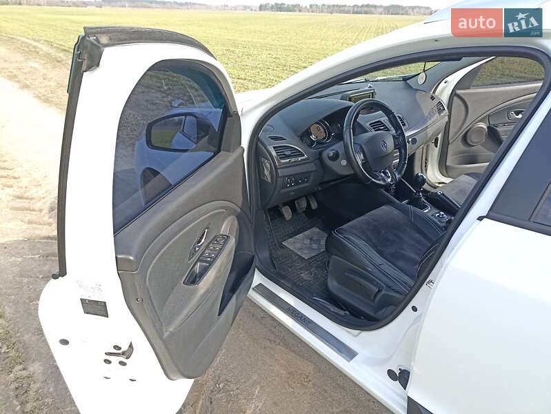 Универсал Renault Megane 2013 в Коростене